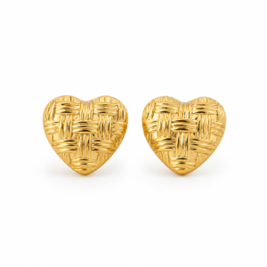 the amara studs